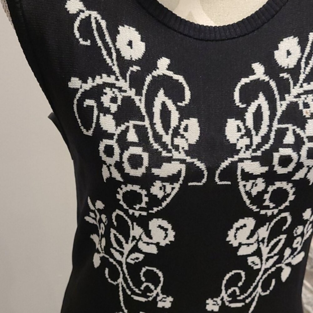 Cynthia Steffe Jacquard sweater dress - Picture 4 of 7